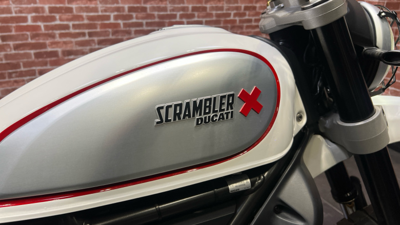 Ducati Scrambler Desert Sled - Red